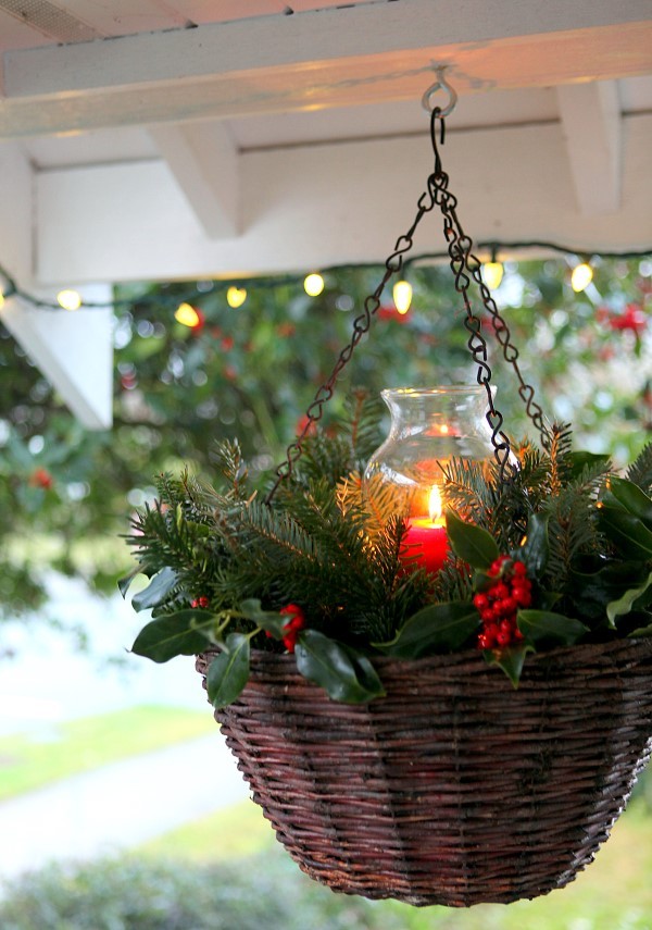 Rustic Hanging Basket with Candle and Greenery Rustic Hanging Basket with Candle and Greenery — Outdoor Christmas Lights