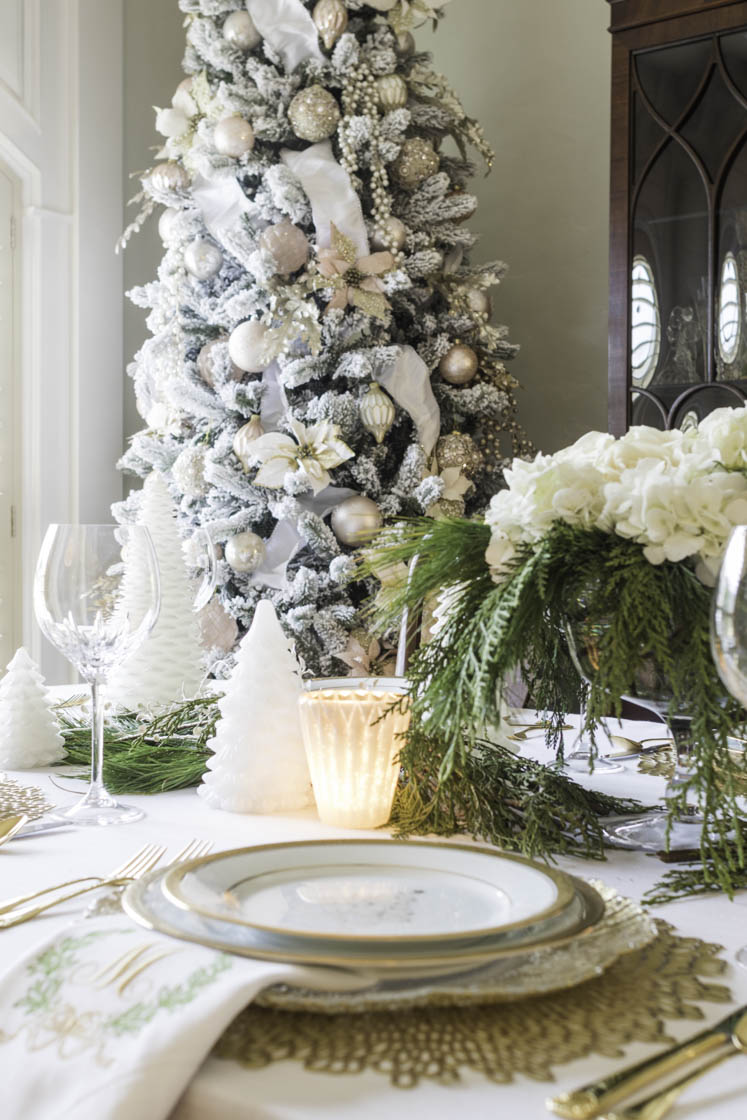 Elegant Table Setting with White Ceramic Trees and Gold Chargers — Christmas Table Setting
