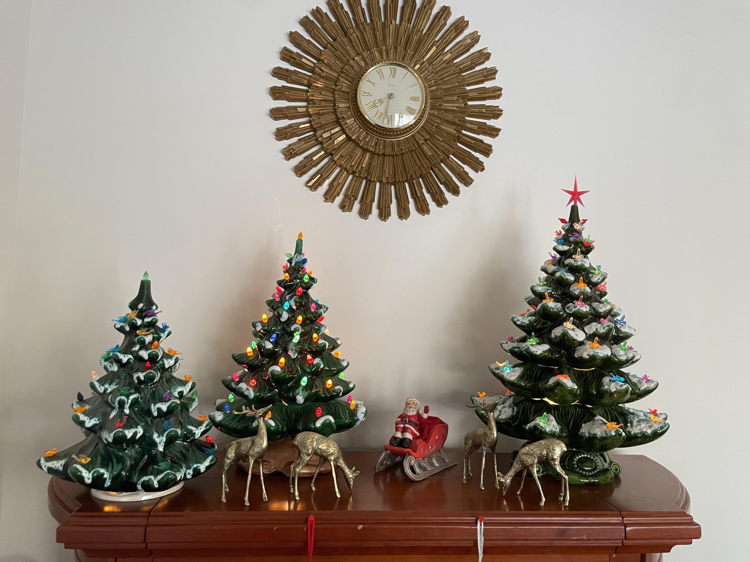 Mantelpiece Display with Glowing Ceramic Christmas Trees — Vintage Christmas Tree