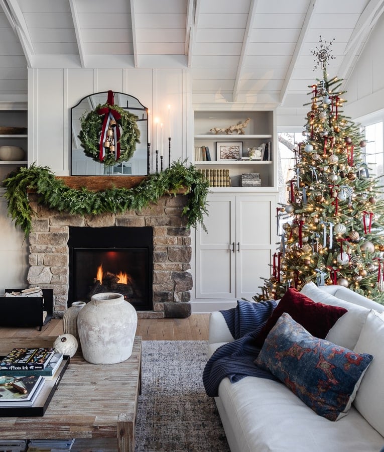 Rustic Stone Fireplace with Natural Greenery Garland Rustic Stone Fireplace with Natural Greenery Garland — Farmhouse Christmas Mantel