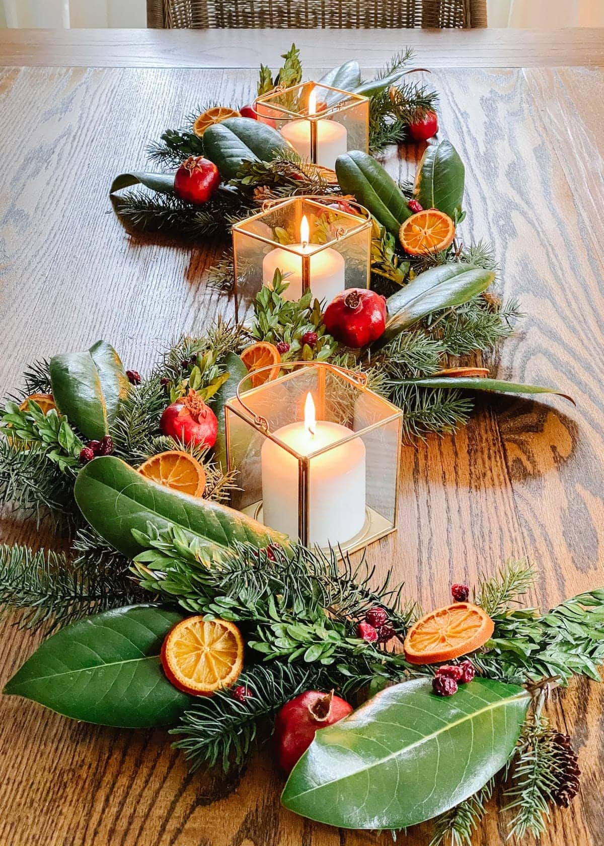 Natural Garland Table Runner Centerpiece — DIY Christmas Decor