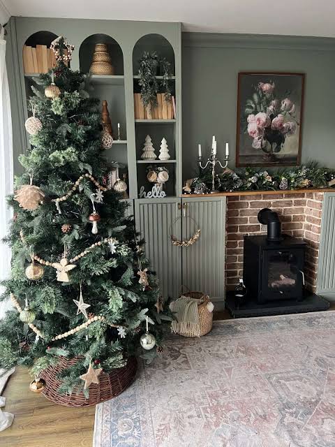 Traditional Living Room with Sage Green Christmas Tree — Sage Green Christmas Decor
