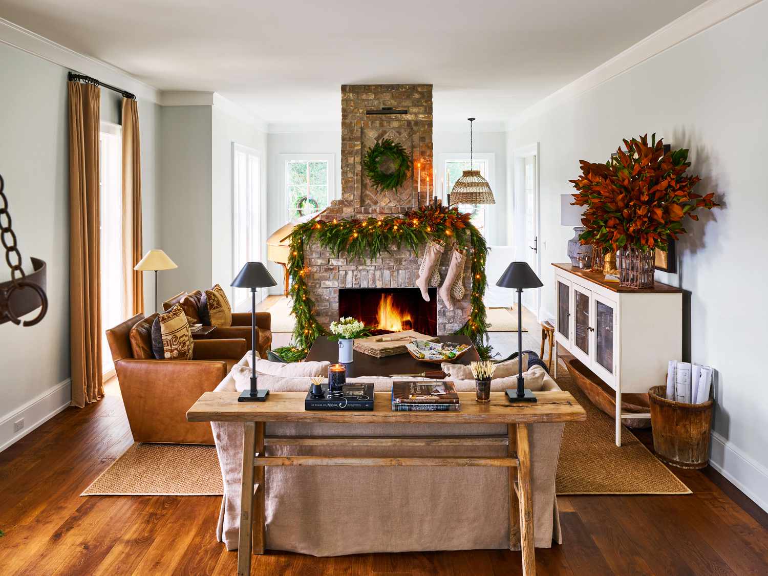 Large Brick Fireplace with Garland and Wreath Large Brick Fireplace with Garland and Wreath — Christmas Fireplace Decor