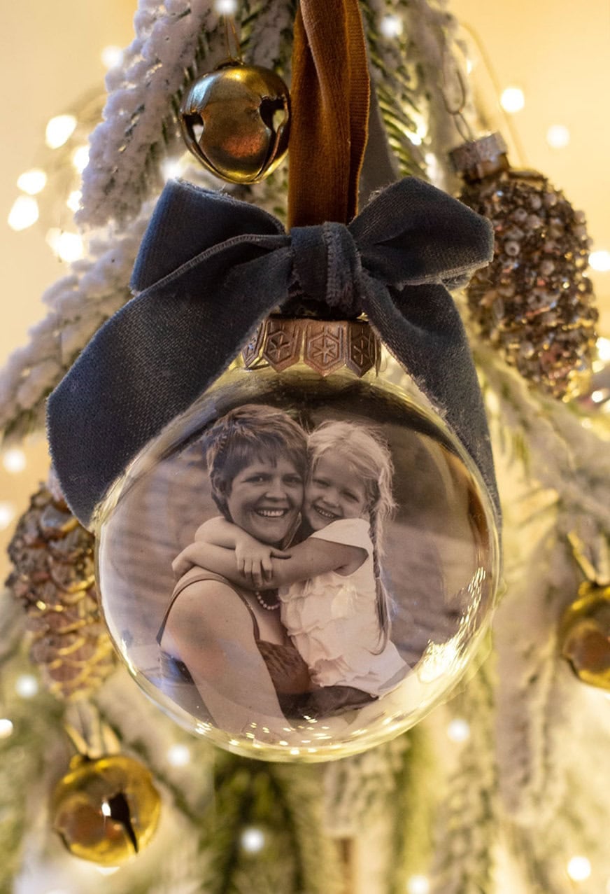 Living Room Visual Idea — Handmade Christmas Ornaments
