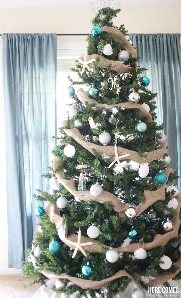 Blue and White Coastal Christmas Tree with Starfish Blue and White Coastal Christmas Tree with Starfish — Coastal Christmas Decor