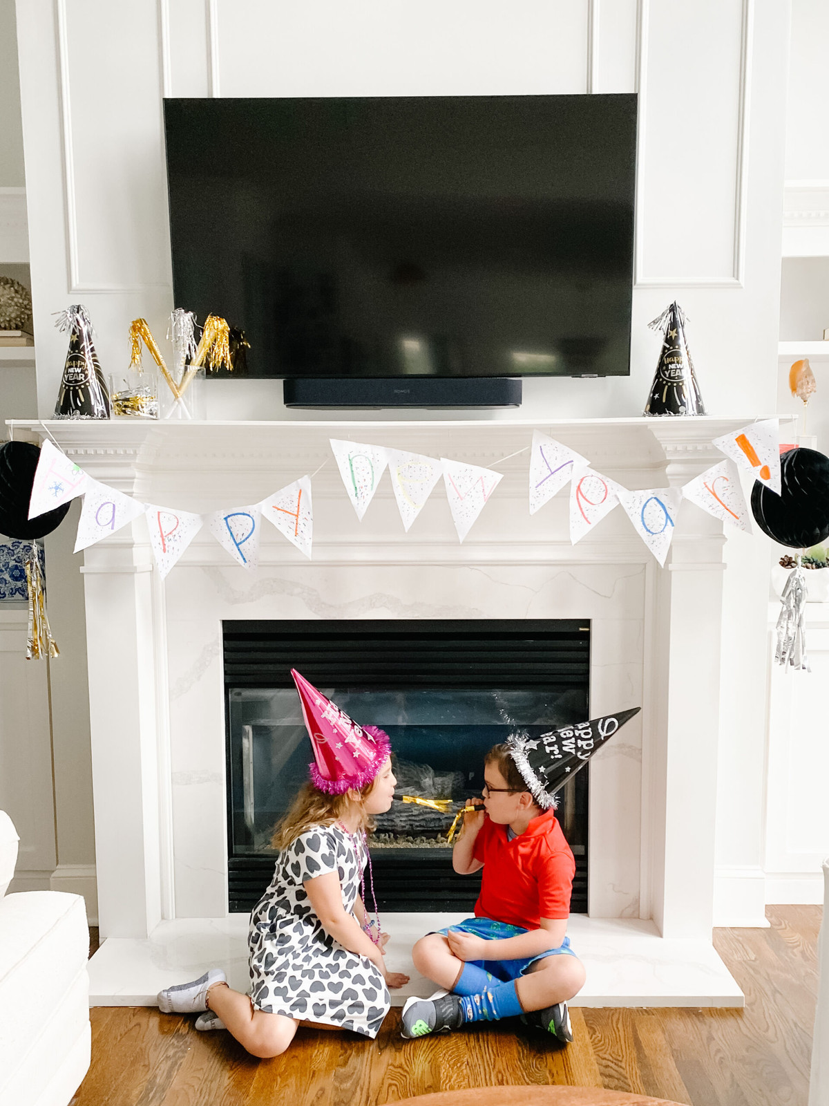 Modern Visual Idea Modern Visual Idea — New Years Eve Party for Kids