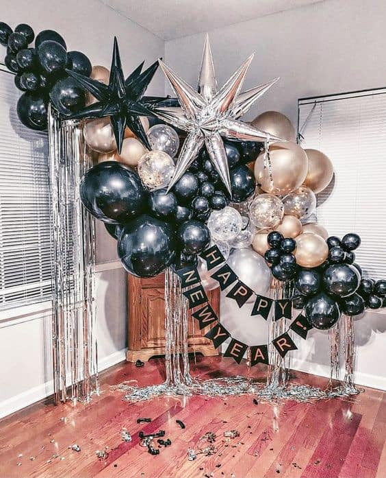 Modern Glam Corner Backdrop with Balloon Garland and Fringe — New Years Eve Backdrop